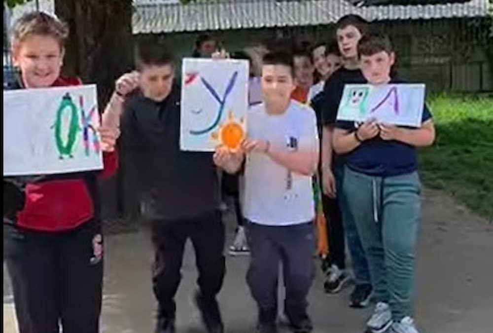 Ученици V2 оживјели традиционалне игре